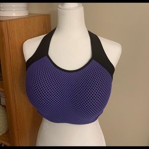 Victoria’s Secret Sports Bra - 38 DD (E)